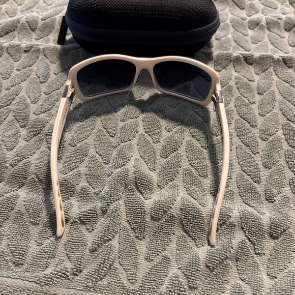 Costa Del Mar Islamorada Sunglasses